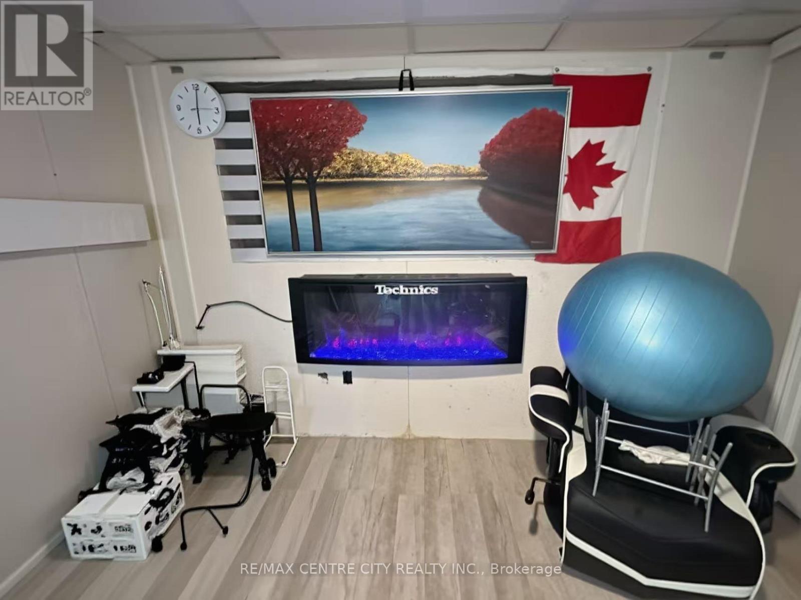 18 Corinth Court, London East, Ontario  N5Y 5A8 - Photo 9 - X12752898