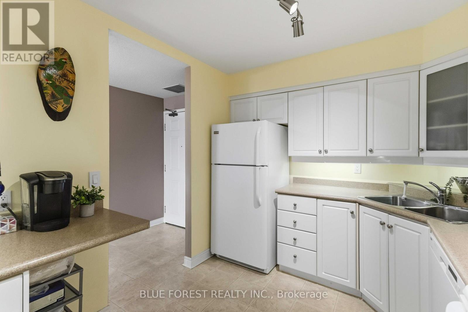 301 - 511 Gainsborough Road, London North, Ontario  N6G 4Z5 - Photo 13 - X12753070