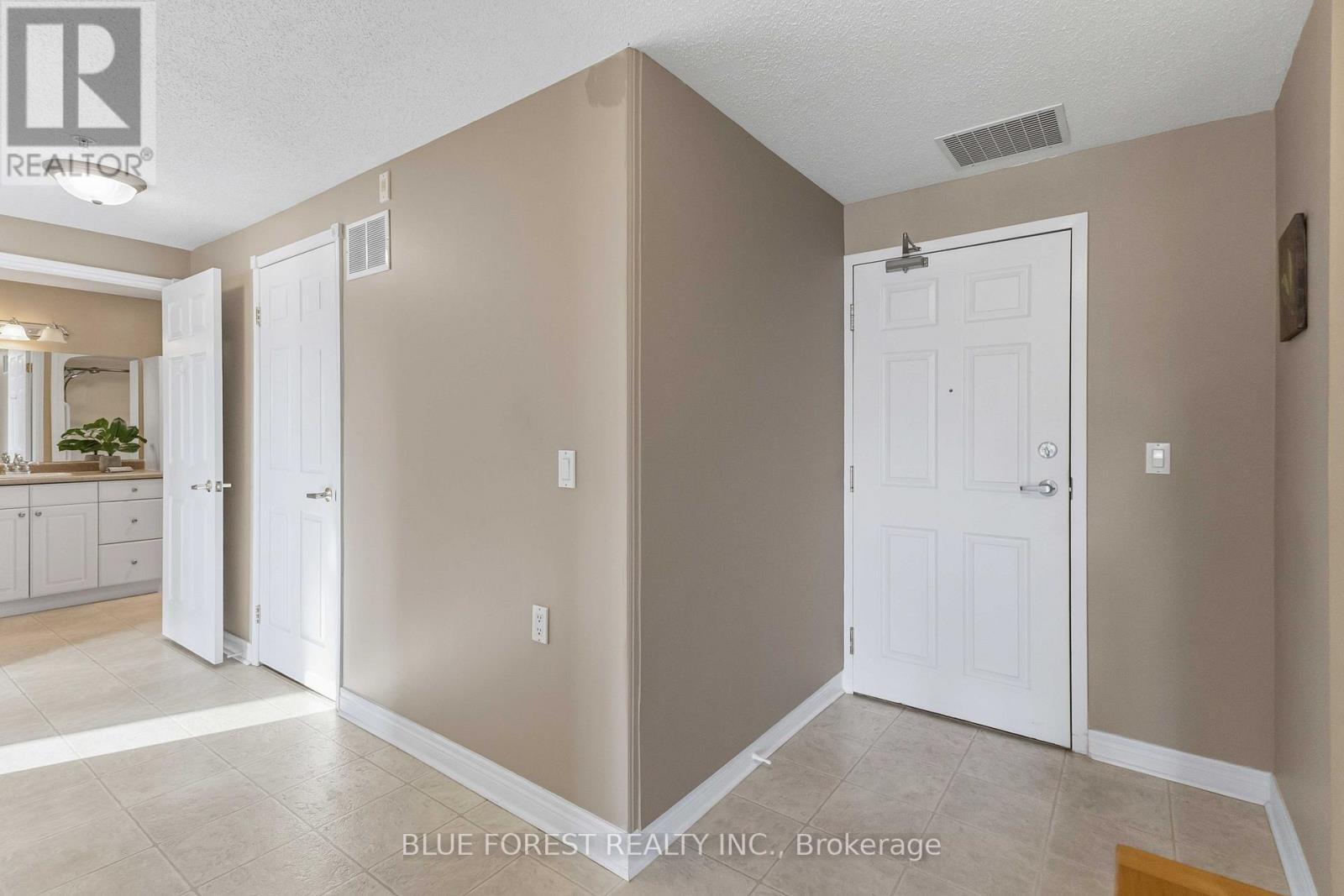 301 - 511 Gainsborough Road, London North, Ontario  N6G 4Z5 - Photo 25 - X12753070