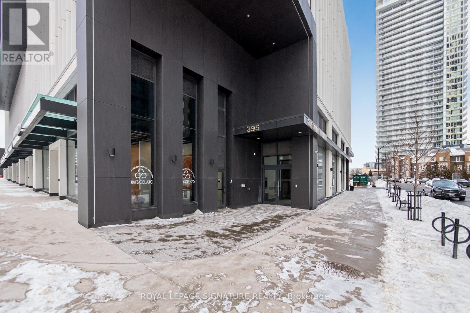 4707 - 395 Square One Drive, Mississauga, Ontario  L5B 0P6 - Photo 2 - W12752716