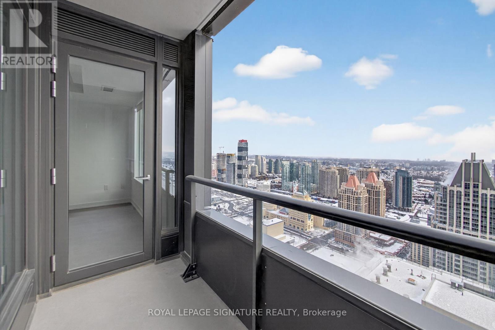 4707 - 395 Square One Drive, Mississauga, Ontario  L5B 0P6 - Photo 26 - W12752716