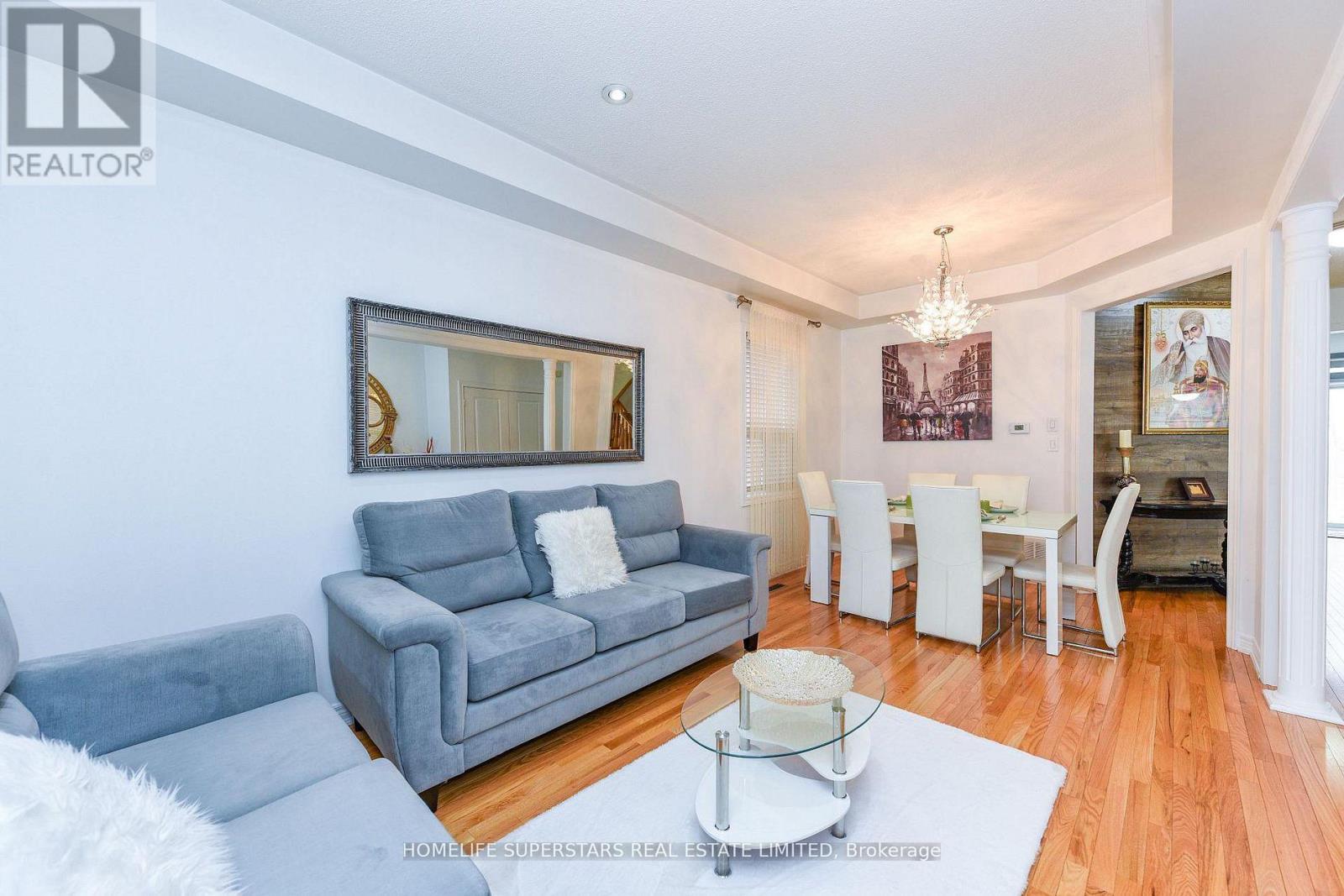 27 Dovehaven Crescent, Brampton, Ontario  L6P 2N8 - Photo 15 - W12752732