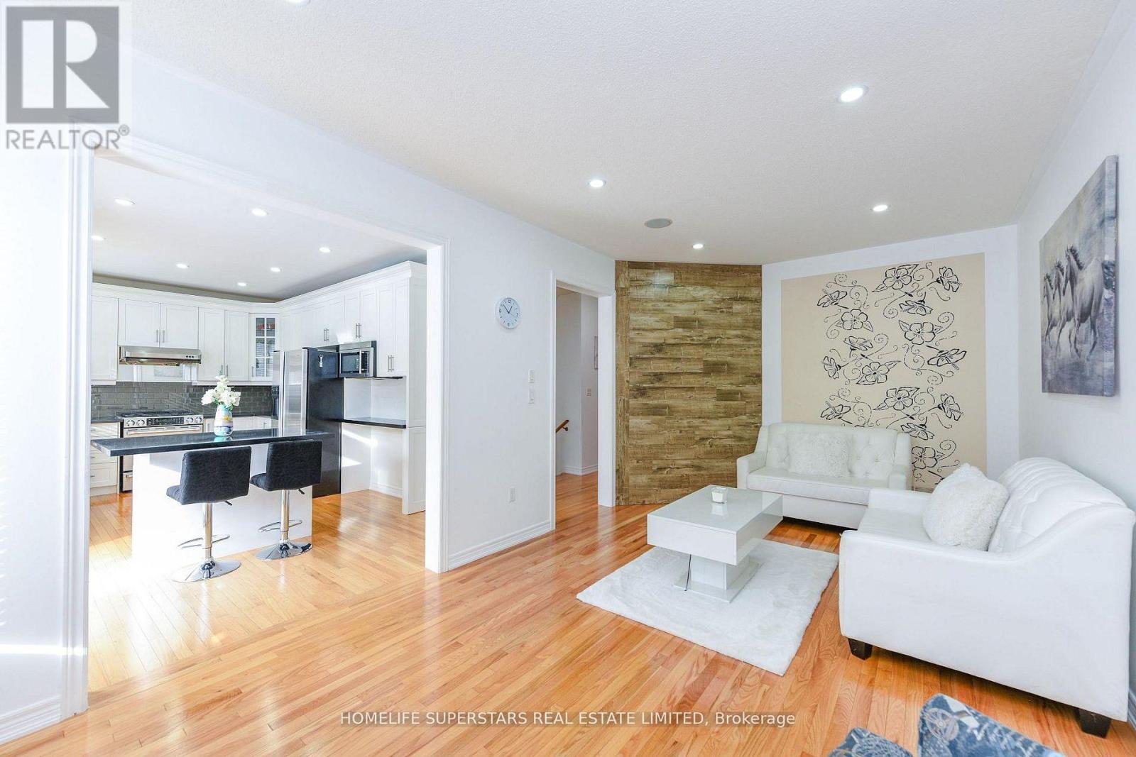 27 Dovehaven Crescent, Brampton, Ontario  L6P 2N8 - Photo 27 - W12752732