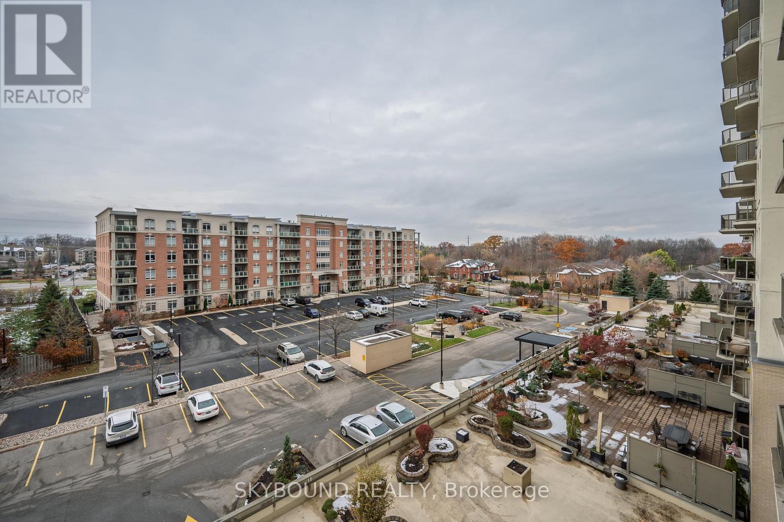 505 - 1998 Ironstone Drive, Burlington, Ontario  L7L 7P7 - Photo 22 - W12752756