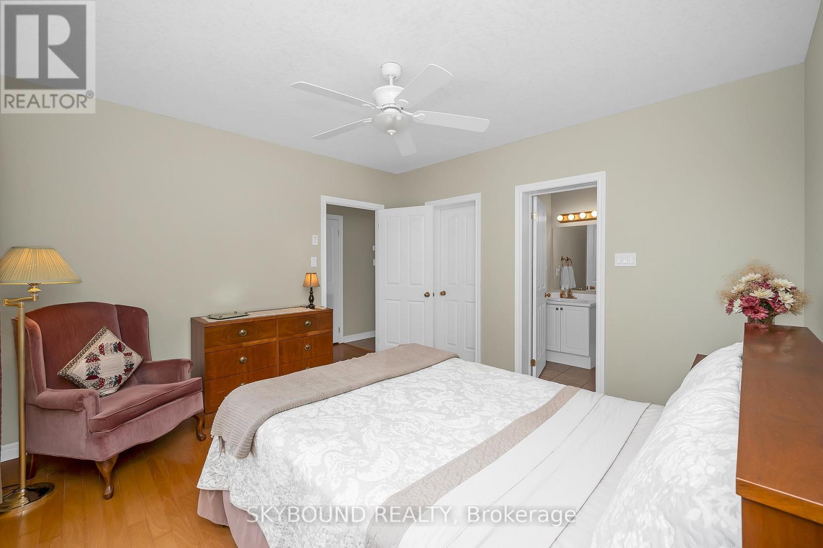 505 - 1998 Ironstone Drive, Burlington, Ontario  L7L 7P7 - Photo 24 - W12752756