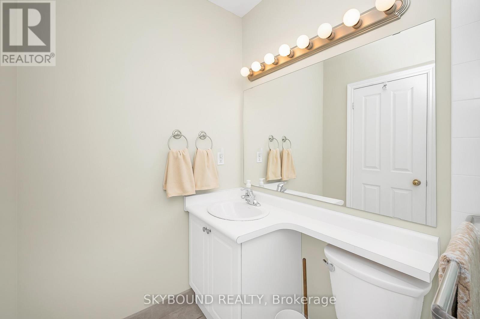 505 - 1998 Ironstone Drive, Burlington, Ontario  L7L 7P7 - Photo 25 - W12752756