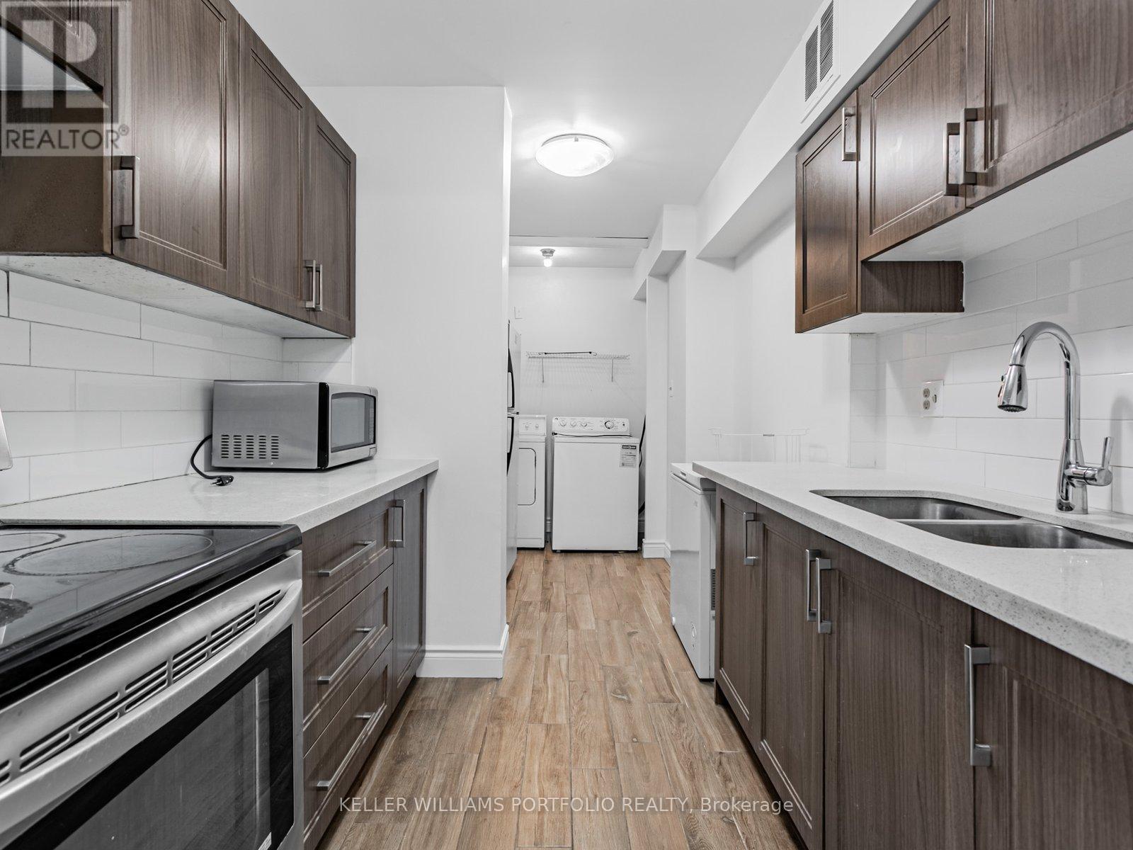 2115 - 390 Dixon Road, Toronto, Ontario  M9R 1T4 - Photo 10 - W12752758