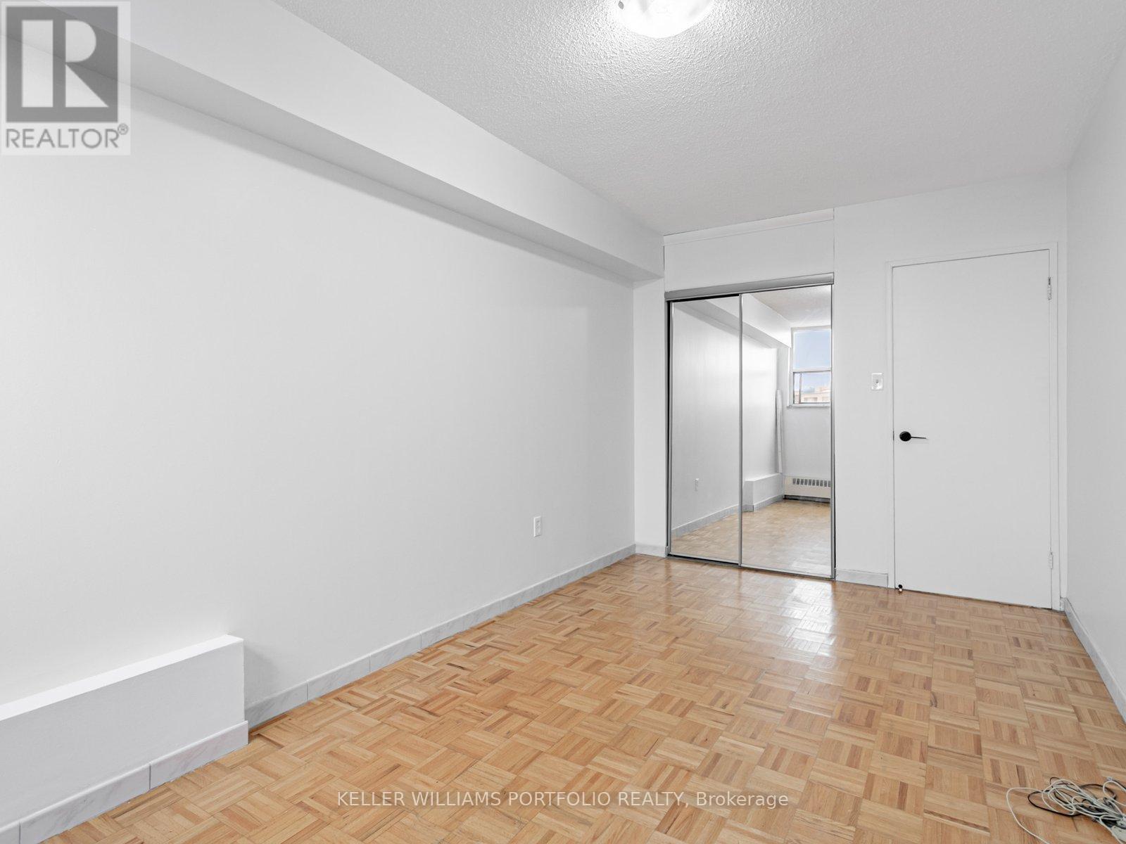 2115 - 390 Dixon Road, Toronto, Ontario  M9R 1T4 - Photo 16 - W12752758