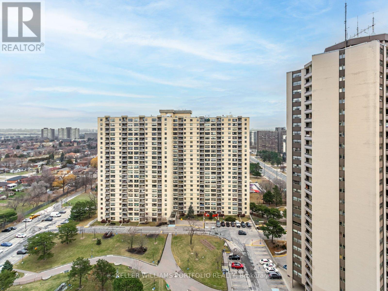 2115 - 390 Dixon Road, Toronto, Ontario  M9R 1T4 - Photo 22 - W12752758