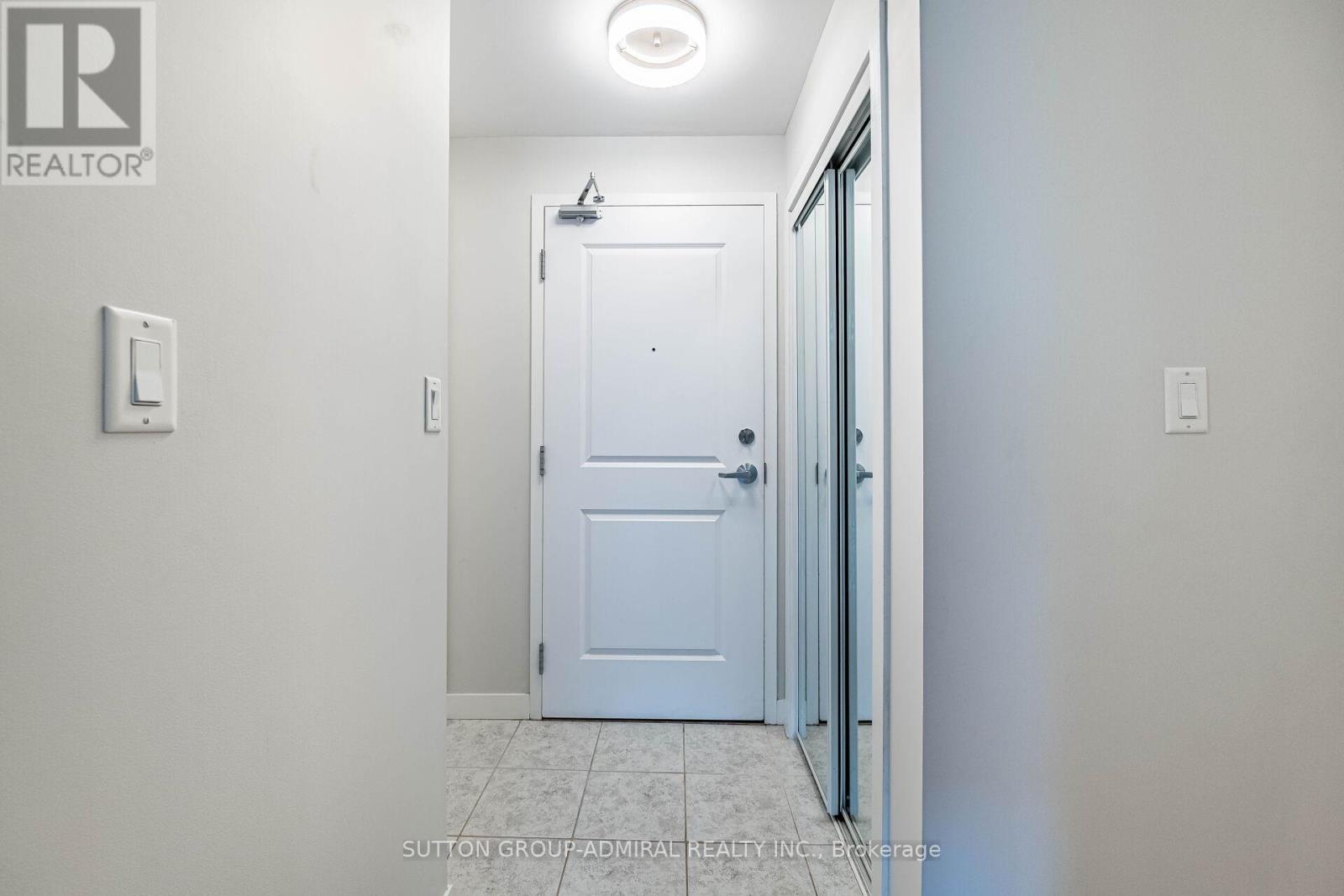 104 - 5317 Upper Middle Road, Burlington, Ontario  L7L 0G8 - Photo 6 - W12752778