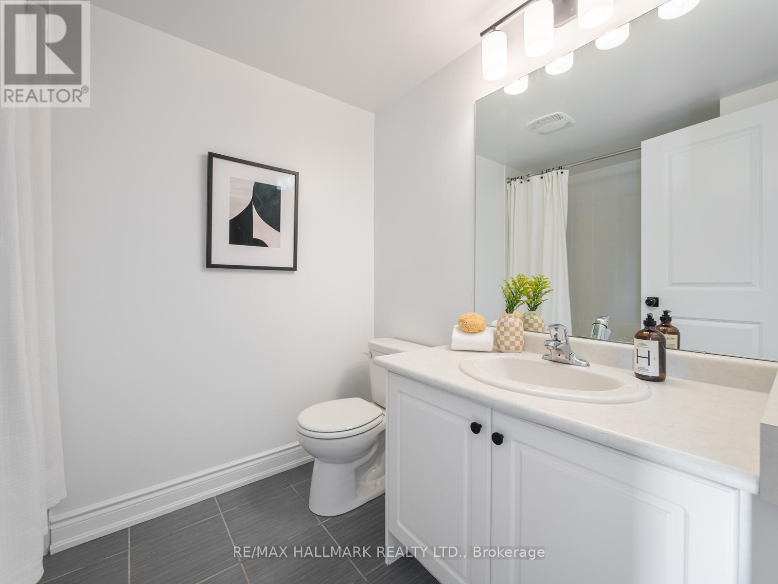 99 Edward Horton Crescent, Toronto, Ontario  M8Z 0E6 - Photo 26 - W12752792