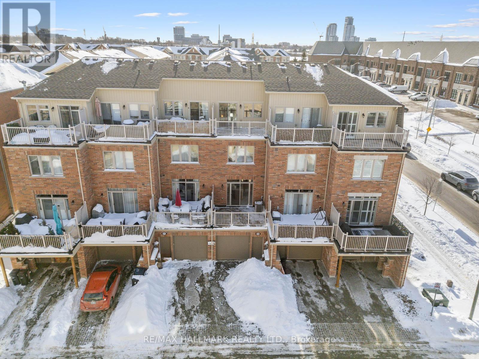99 Edward Horton Crescent, Toronto, Ontario  M8Z 0E6 - Photo 47 - W12752792
