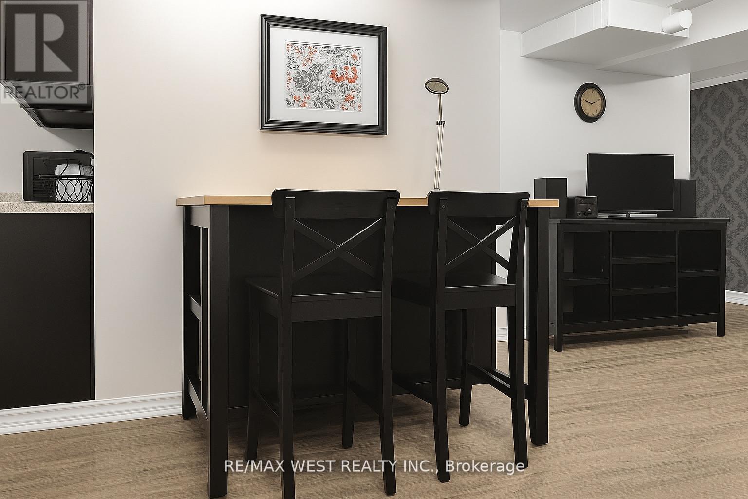 33 South Station Street, Toronto, Ontario  M9N 2B2 - Photo 6 - W12752820