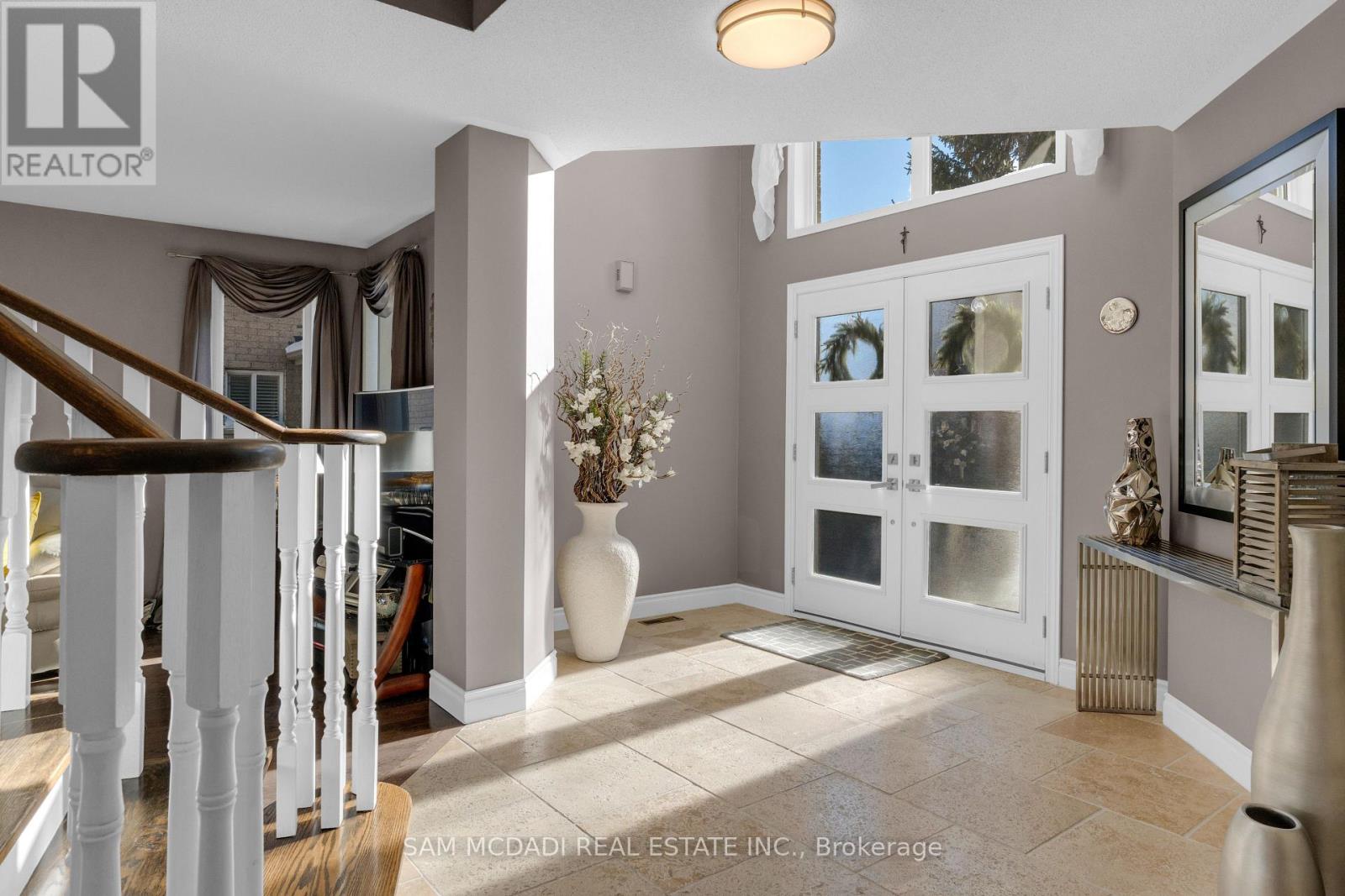 17 Robinson Road, Halton Hills, Ontario  L7G 6G5 - Photo 10 - W12752852