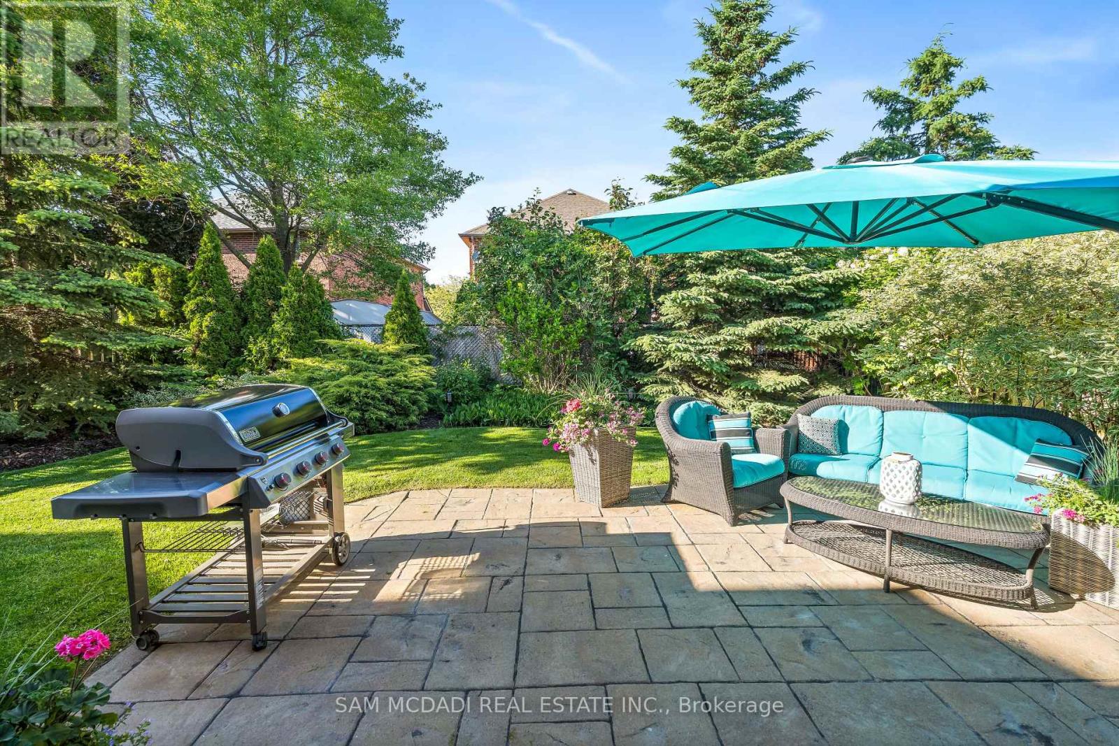 17 Robinson Road, Halton Hills, Ontario  L7G 6G5 - Photo 40 - W12752852