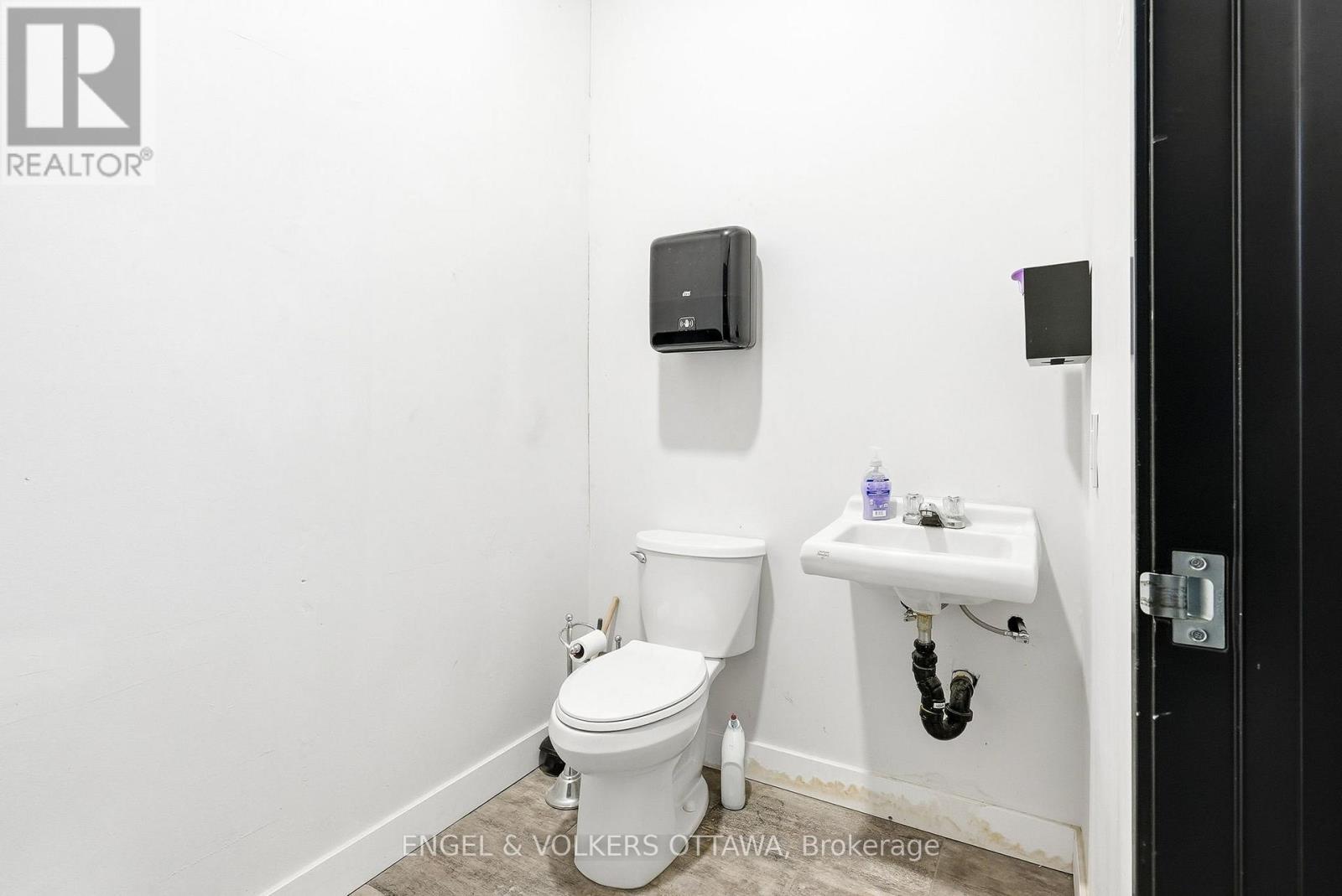 162 Wescar Lane, Ottawa, Ontario  K0A 1L0 - Photo 18 - X12752868