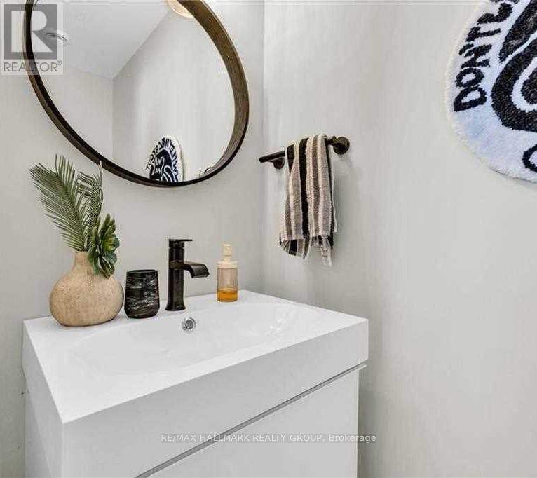 B1 - 359 Whitby Avenue, Ottawa, Ontario  K2A 0B3 - Photo 3 - X12752946