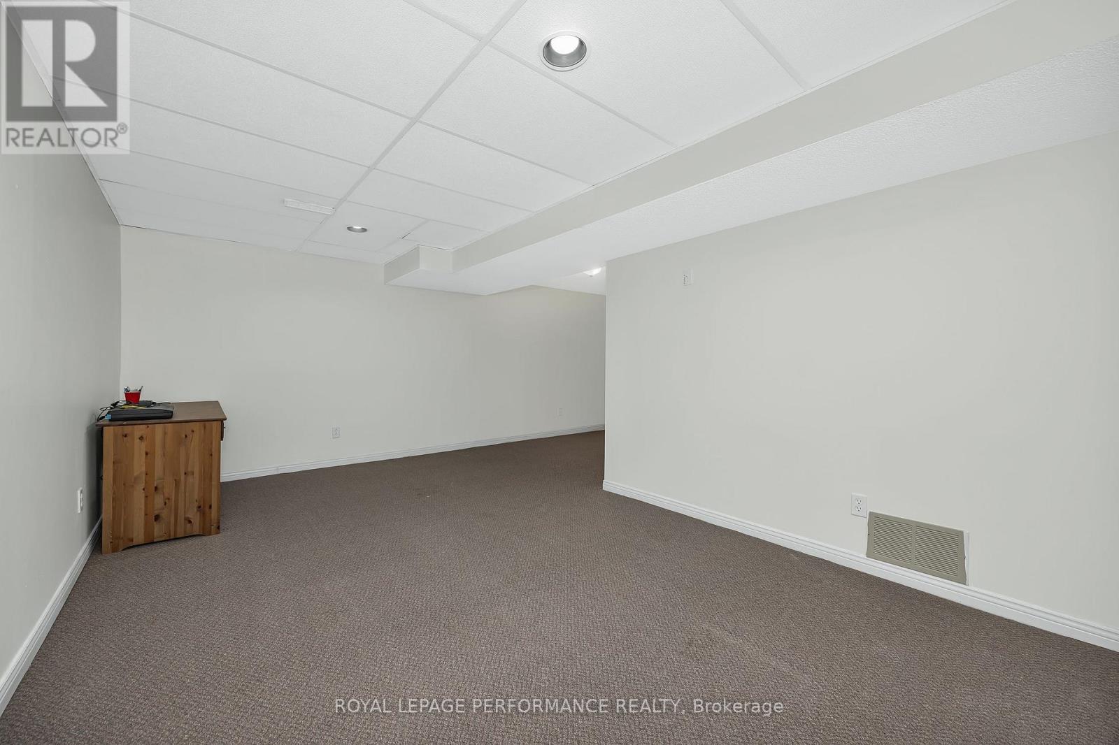 1391 Mountainside Crescent E, Ottawa, Ontario  K1E 3H6 - Photo 40 - X12753048