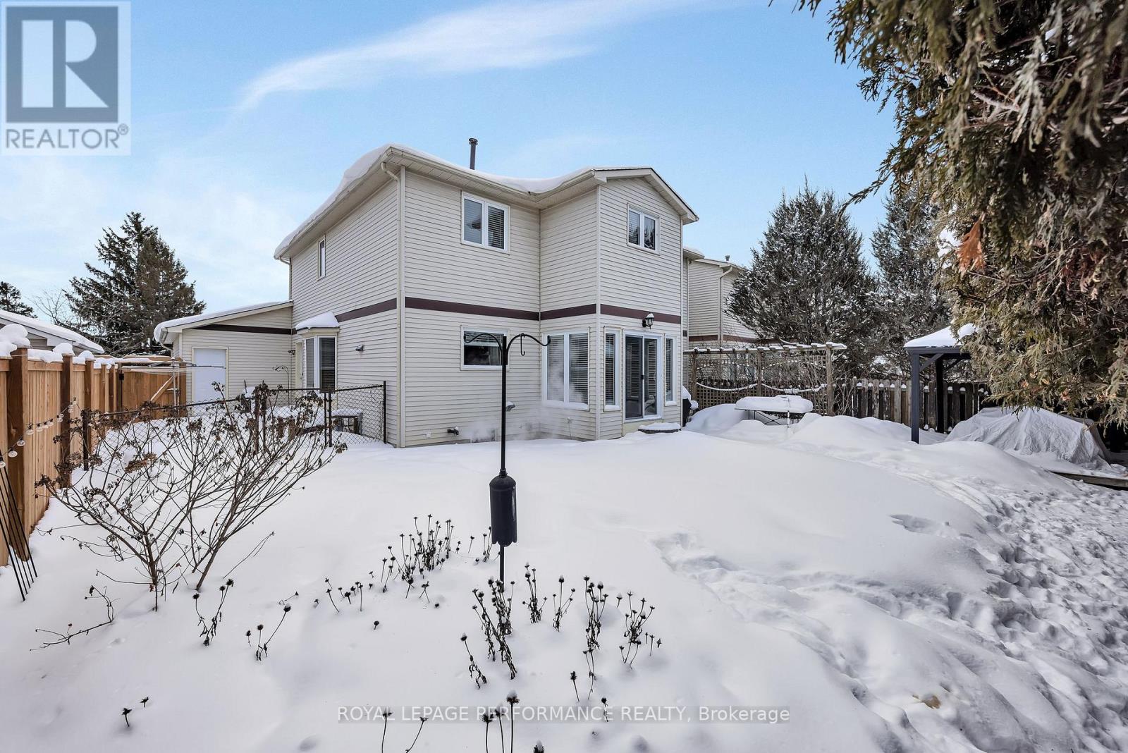 1391 Mountainside Crescent E, Ottawa, Ontario  K1E 3H6 - Photo 43 - X12753048