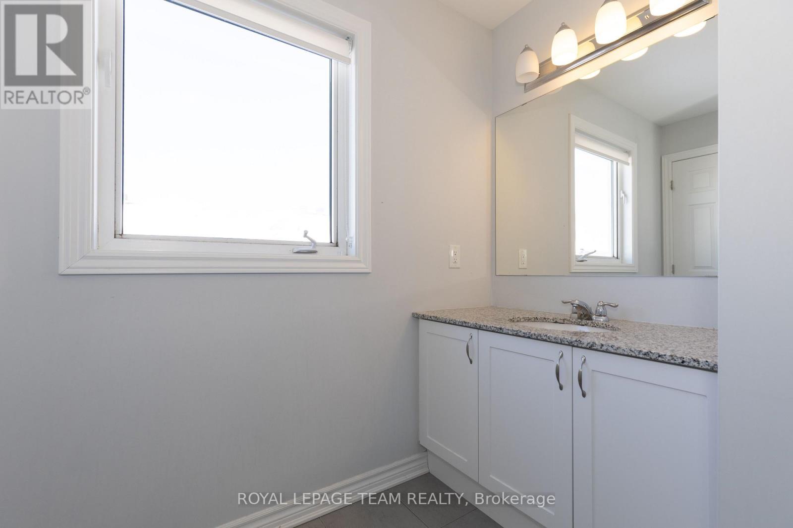 937 Shimmerton Circle, Ottawa, Ontario  K2R 1G9 - Photo 23 - X12753084