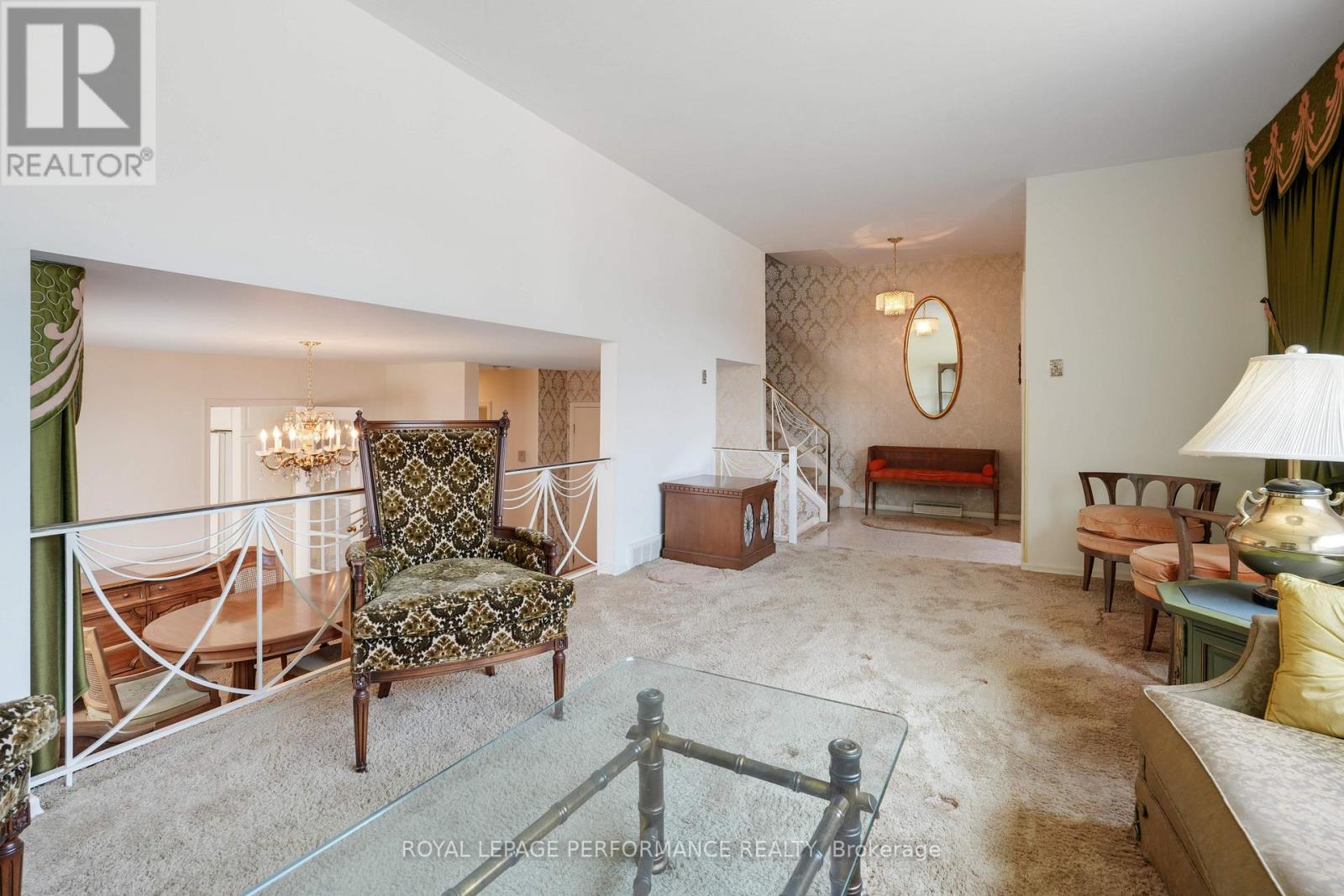 2194 Haig Drive, Ottawa, Ontario  K1G 2L2 - Photo 5 - X12753184