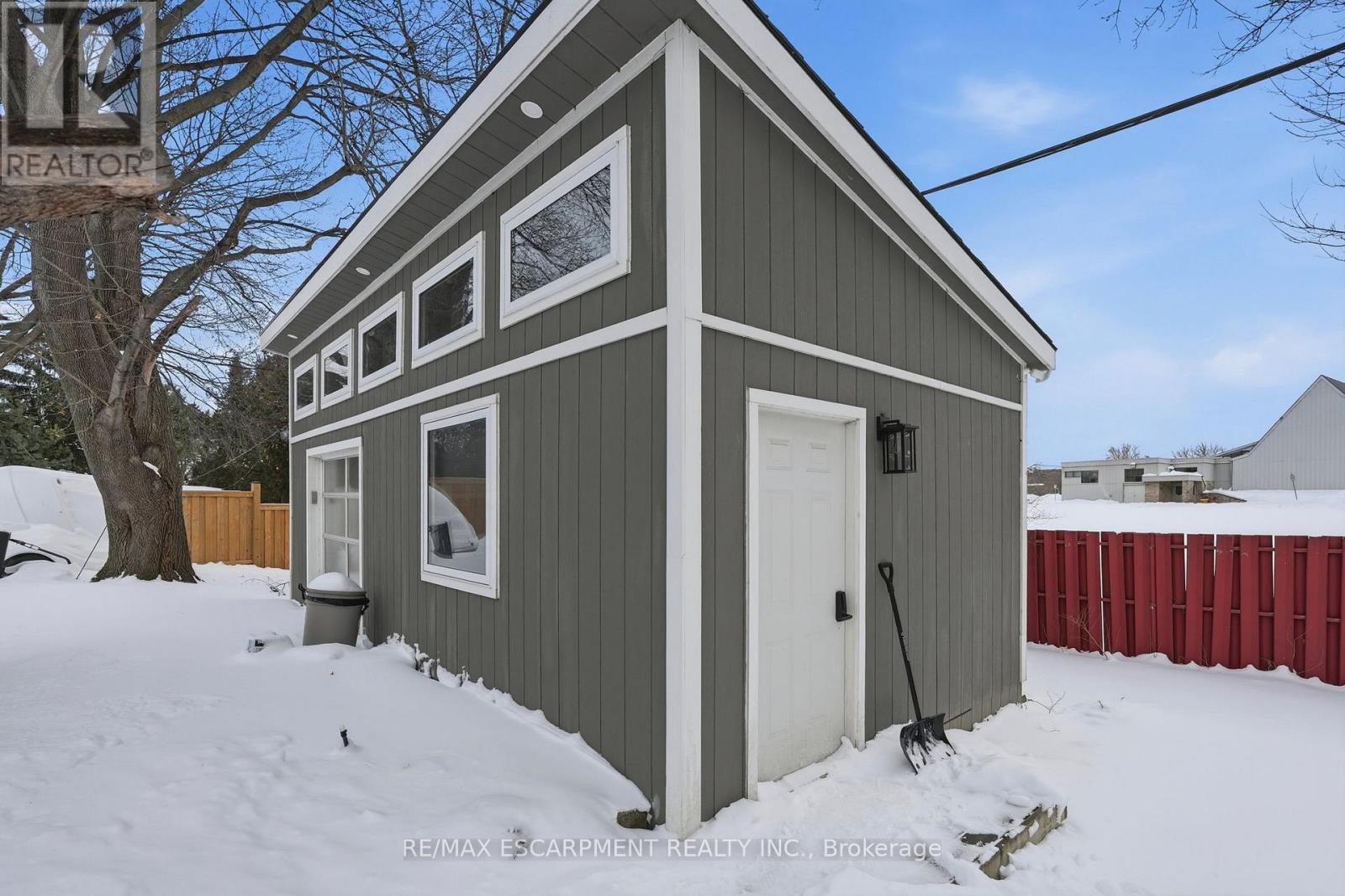 2036 Mountainside Drive, Burlington (Mountainside), Ontario  L7P 1A7 - Photo 43 - W12751484