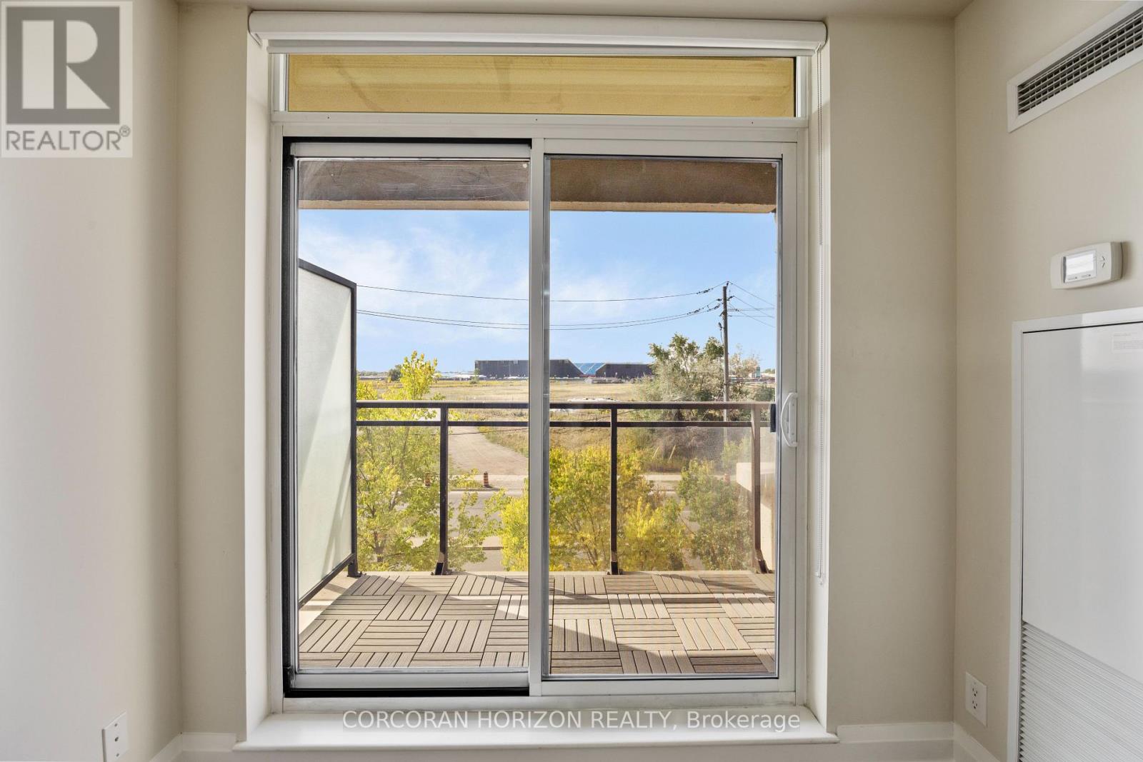 310 - 1070 Sheppard Avenue W, Toronto, Ontario  M3J 0G8 - Photo 10 - W12751952