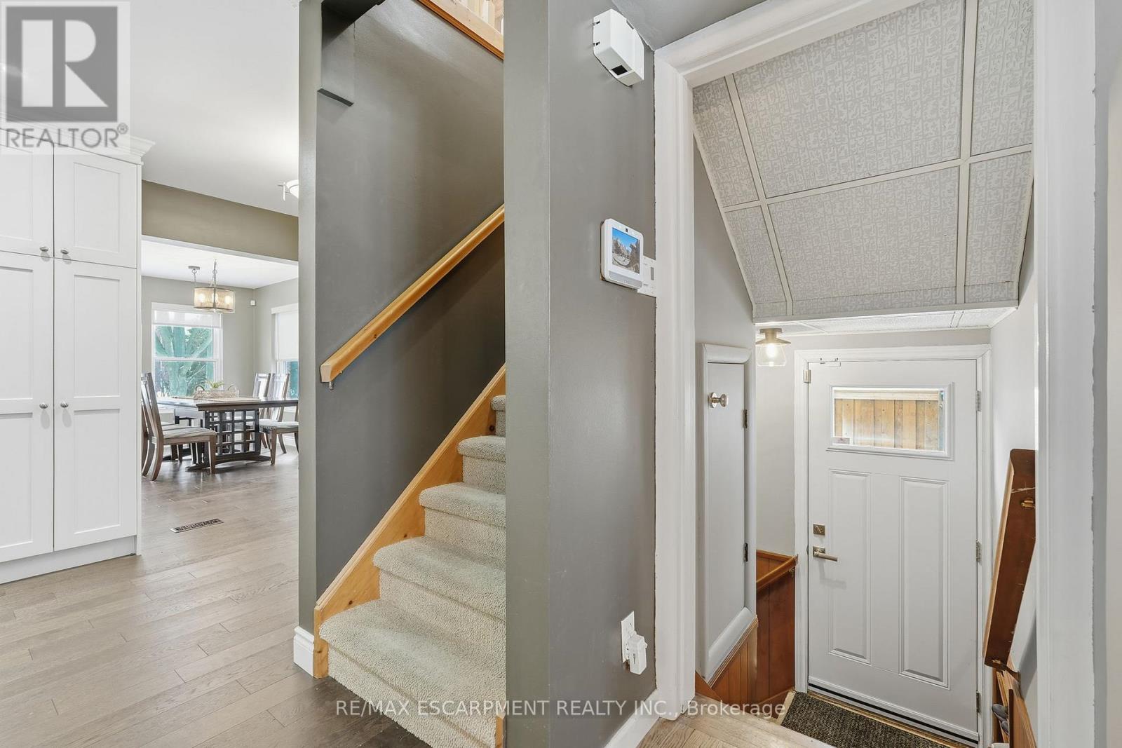 2036 Mountainside Drive, Burlington (Mountainside), Ontario  L7P 1A7 - Photo 30 - W12751484