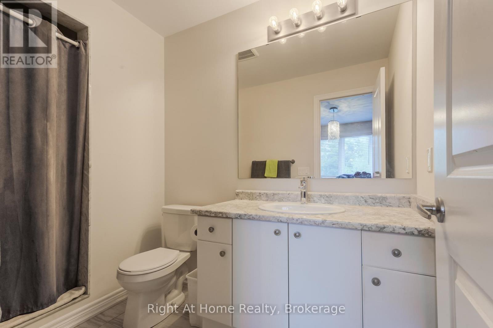 2364 Natasha Circle Circle, Oakville, Ontario  L6M 1P2 - Photo 21 - W12752876