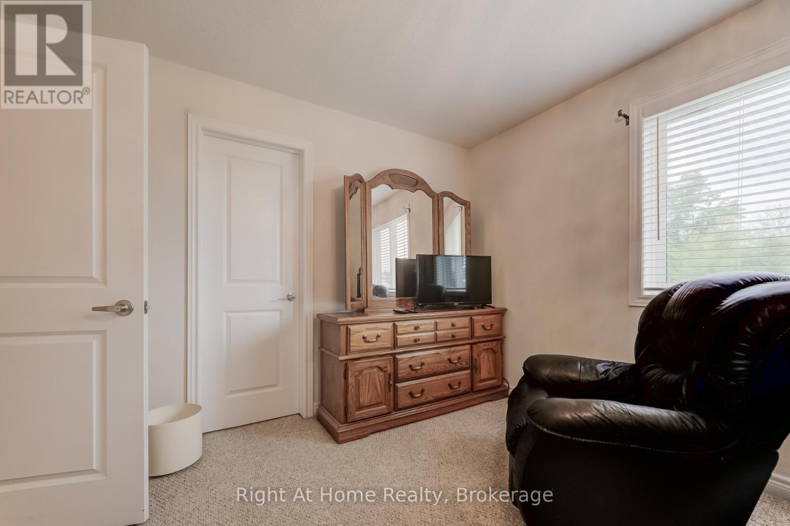 2364 Natasha Circle Circle, Oakville, Ontario  L6M 1P2 - Photo 22 - W12752876