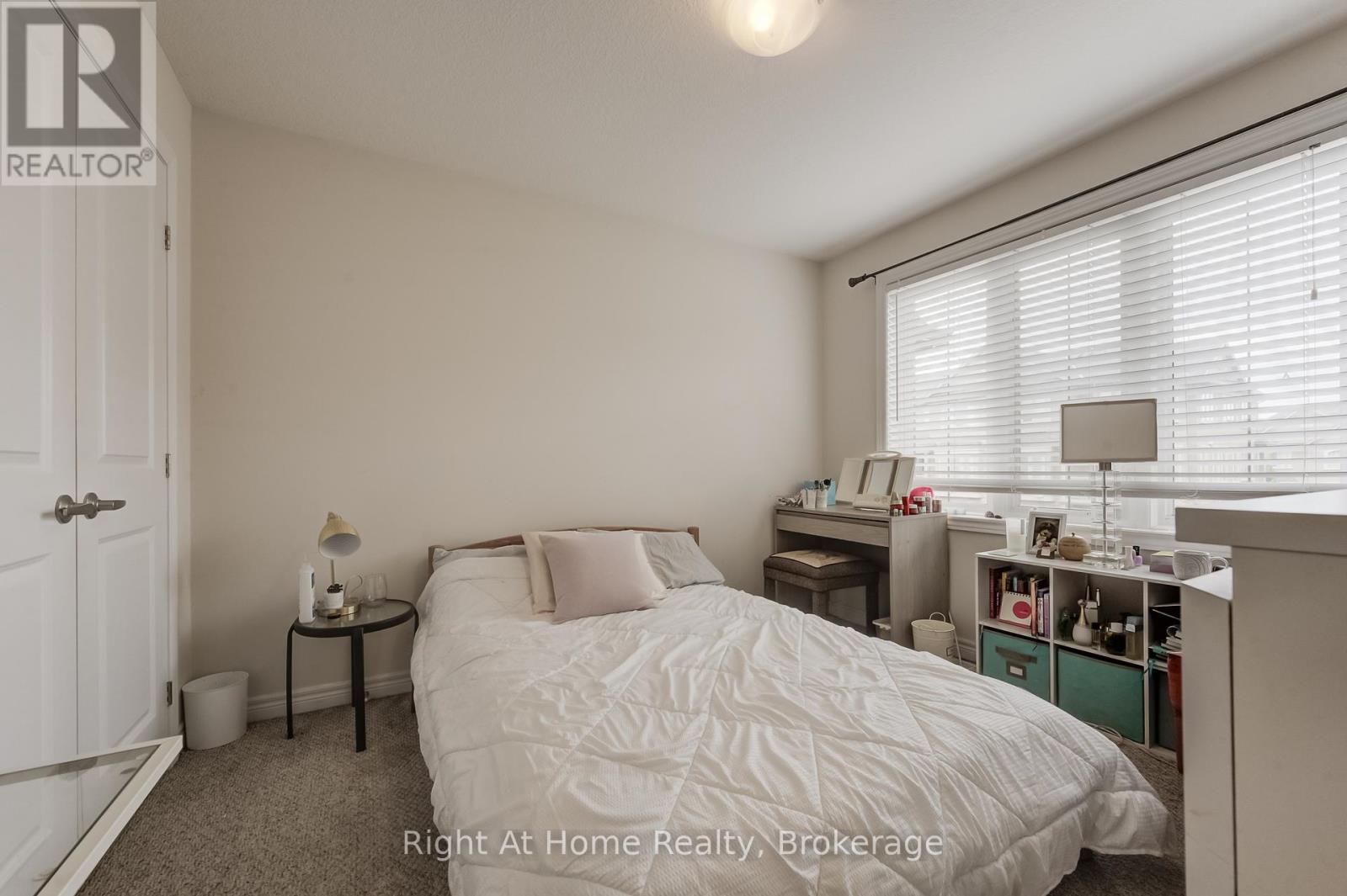 2364 Natasha Circle Circle, Oakville, Ontario  L6M 1P2 - Photo 24 - W12752876