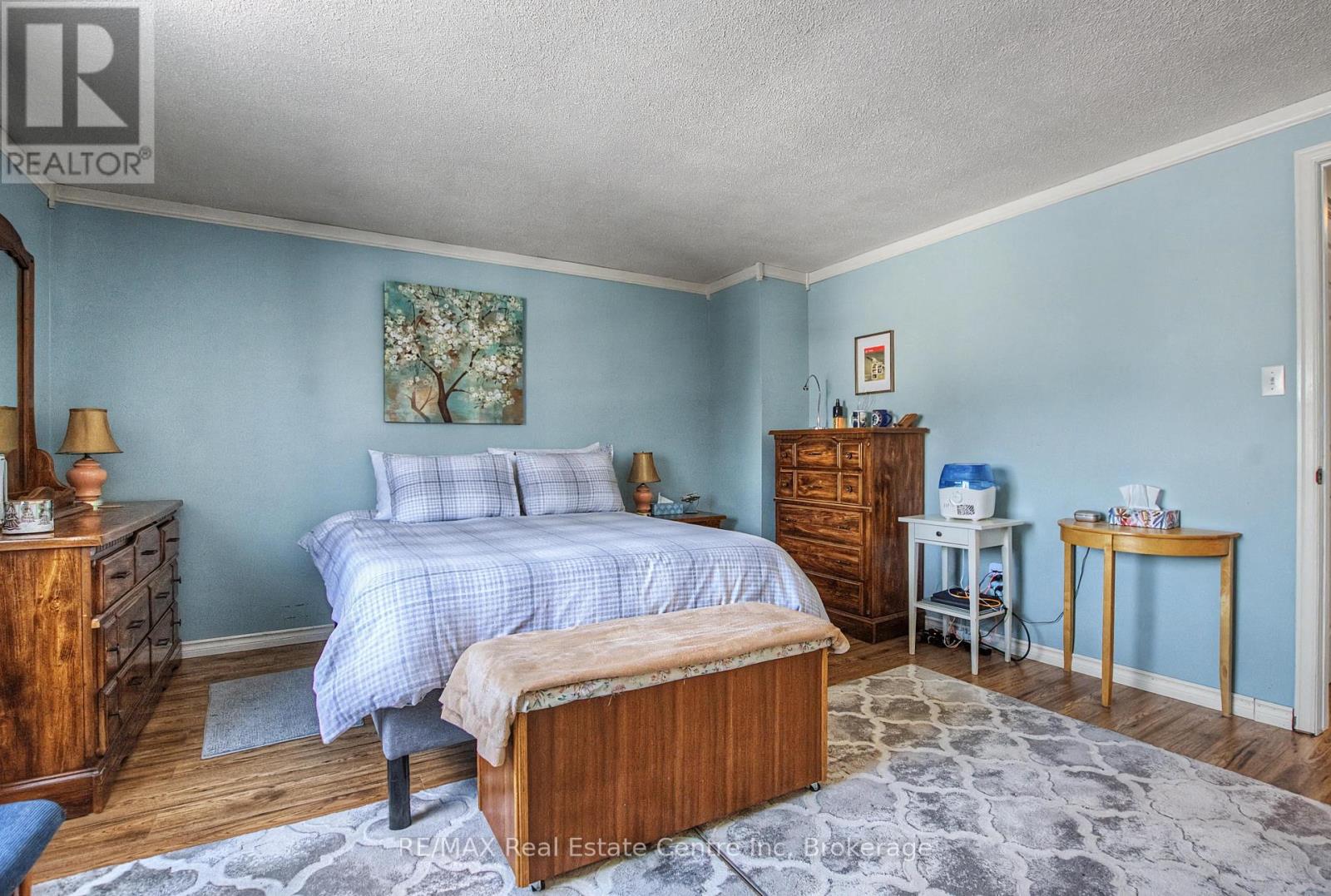 912 Laurier Avenue, Milton, Ontario  L9T 4H6 - Photo 18 - W12753096