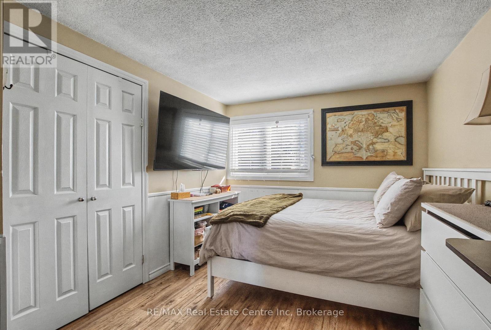 912 Laurier Avenue, Milton, Ontario  L9T 4H6 - Photo 22 - W12753096