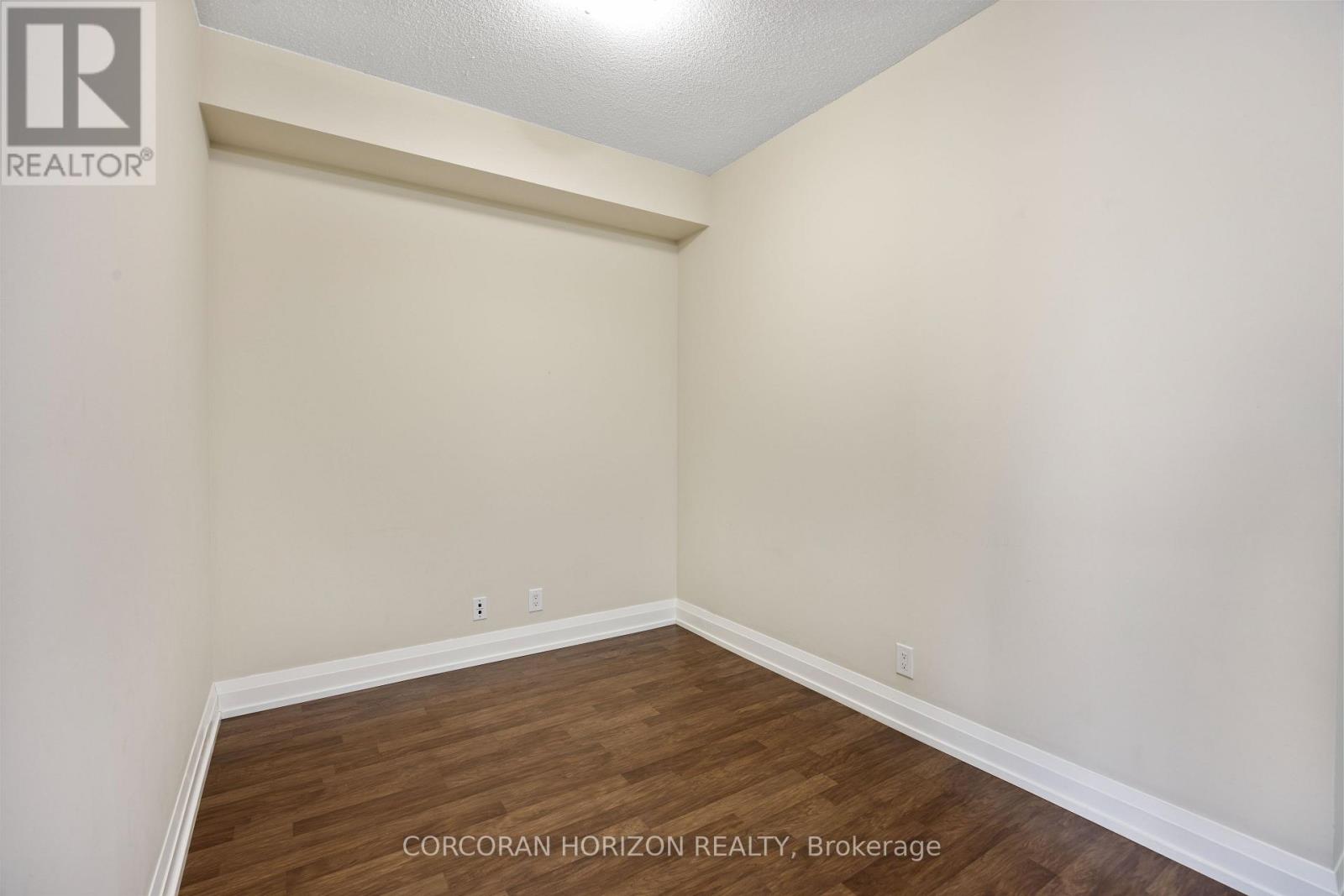 310 - 1070 Sheppard Avenue W, Toronto, Ontario  M3J 0G8 - Photo 22 - W12751952