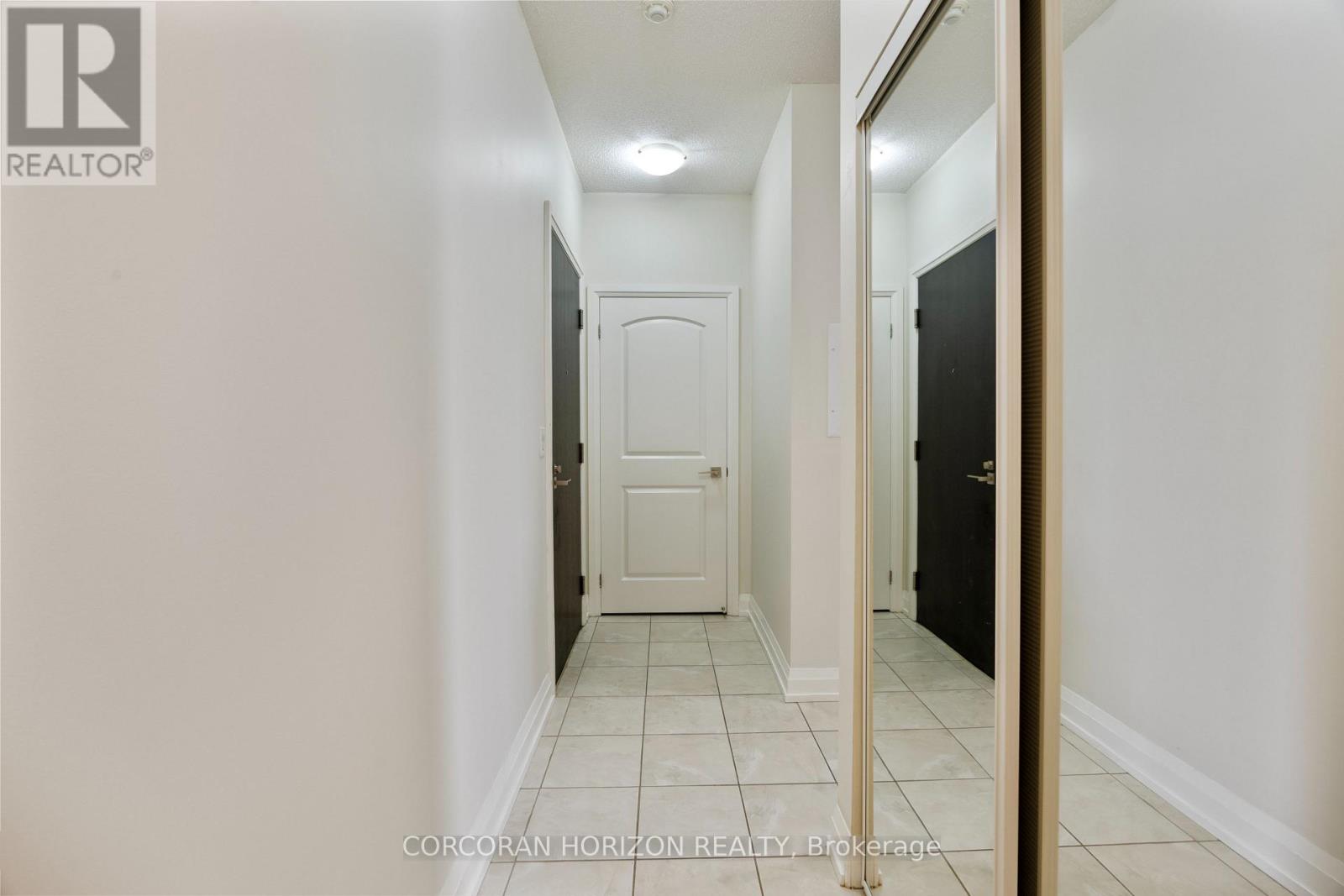 310 - 1070 Sheppard Avenue W, Toronto, Ontario  M3J 0G8 - Photo 6 - W12751952