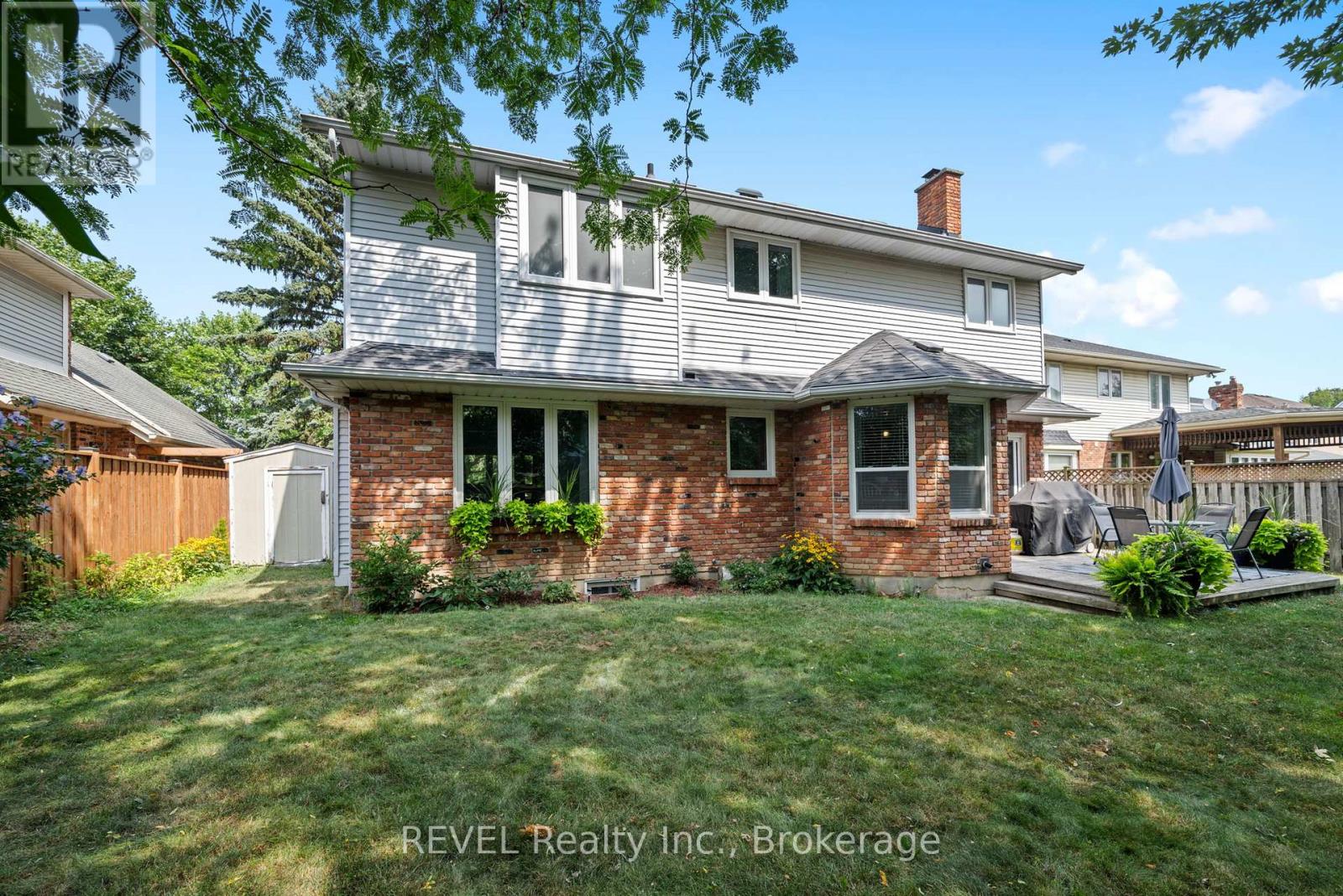 12 Arbour Glen Drive, St. Catharines (Grapeview), Ontario L2W 1B1 - Photo 43 - X12753142