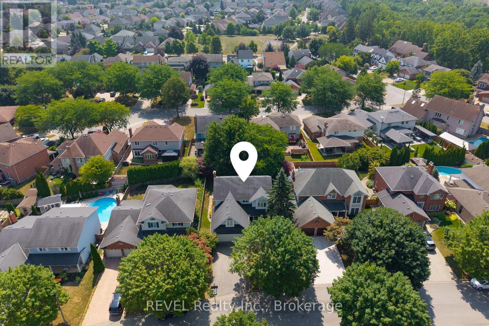 12 Arbour Glen Drive, St. Catharines (Grapeview), Ontario L2W 1B1 - Photo 47 - X12753142