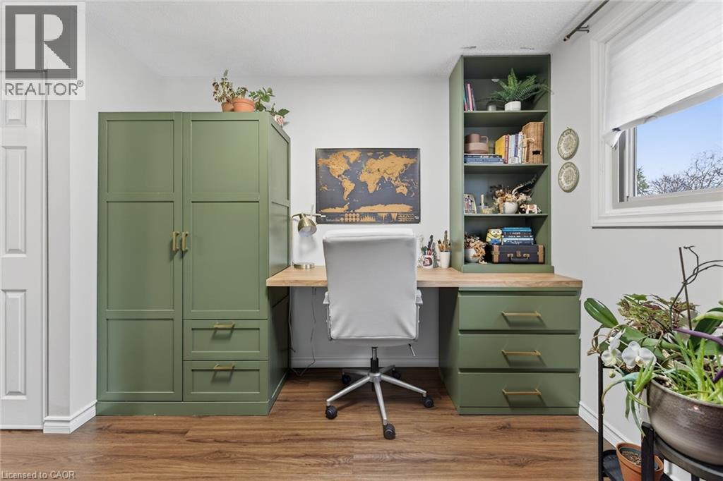 150 Gateshead Crescent Unit# 15, Stoney Creek, Ontario  L8G 4A7 - Photo 30 - 40794756