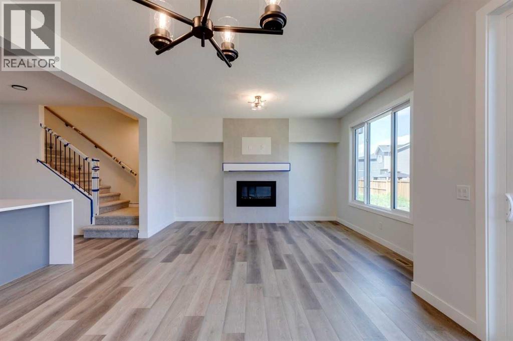 146 Northern Lights Crescent, Langdon, Alberta  T0J 1X2 - Photo 4 - A2283455