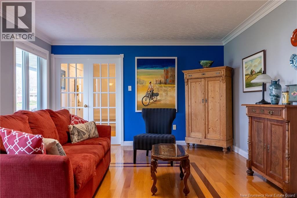 20 Gloucester Crescent, Fredericton, New Brunswick  E3B 6E6 - Photo 5 - NB133077