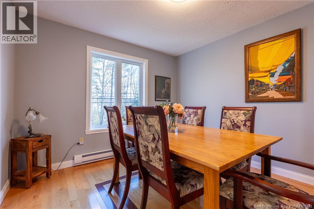 20 Gloucester Crescent, Fredericton, New Brunswick  E3B 6E6 - Photo 8 - NB133077