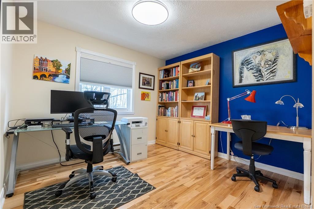 20 Gloucester Crescent, Fredericton, New Brunswick  E3B 6E6 - Photo 24 - NB133077