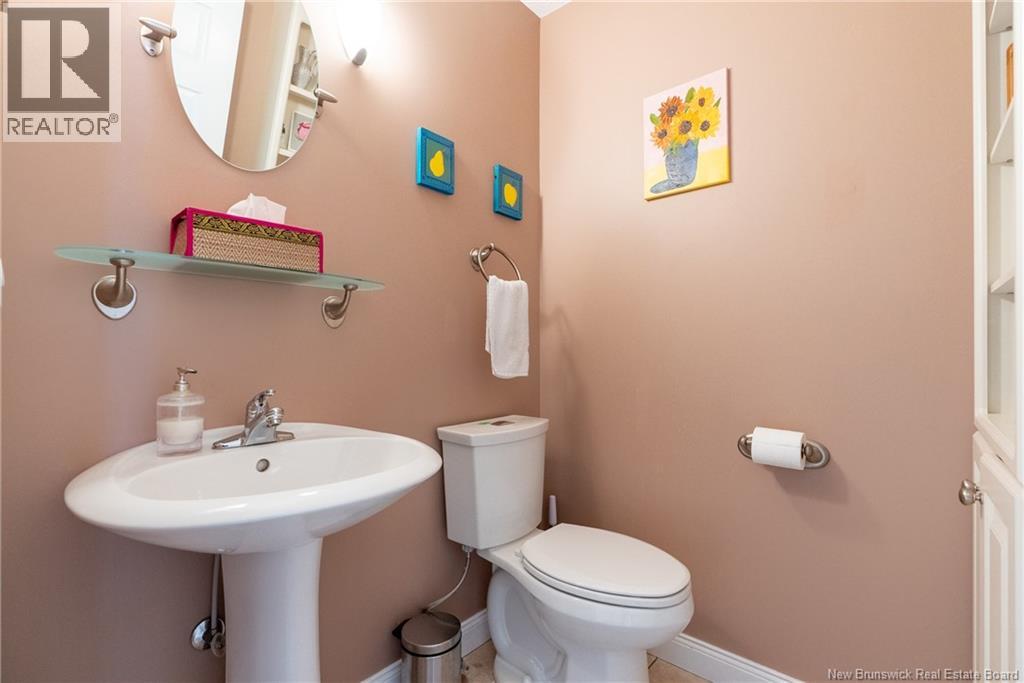 20 Gloucester Crescent, Fredericton, New Brunswick  E3B 6E6 - Photo 18 - NB133077