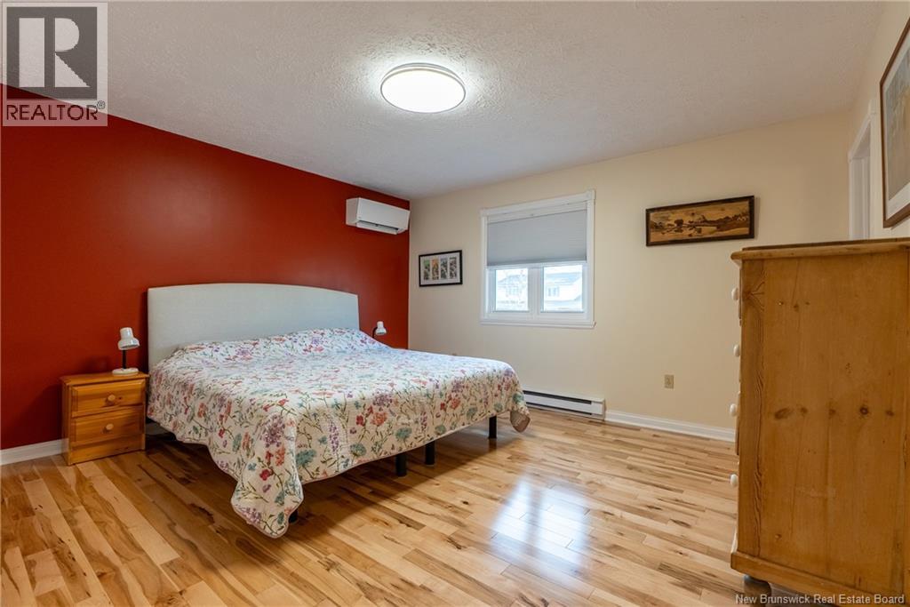 20 Gloucester Crescent, Fredericton, New Brunswick  E3B 6E6 - Photo 19 - NB133077