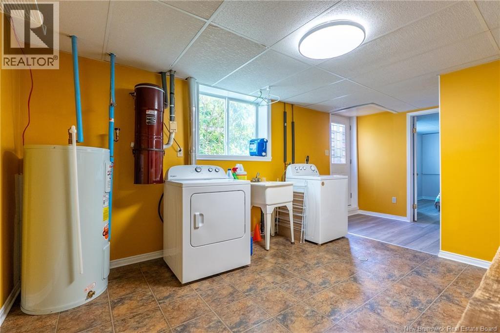 20 Gloucester Crescent, Fredericton, New Brunswick  E3B 6E6 - Photo 29 - NB133077