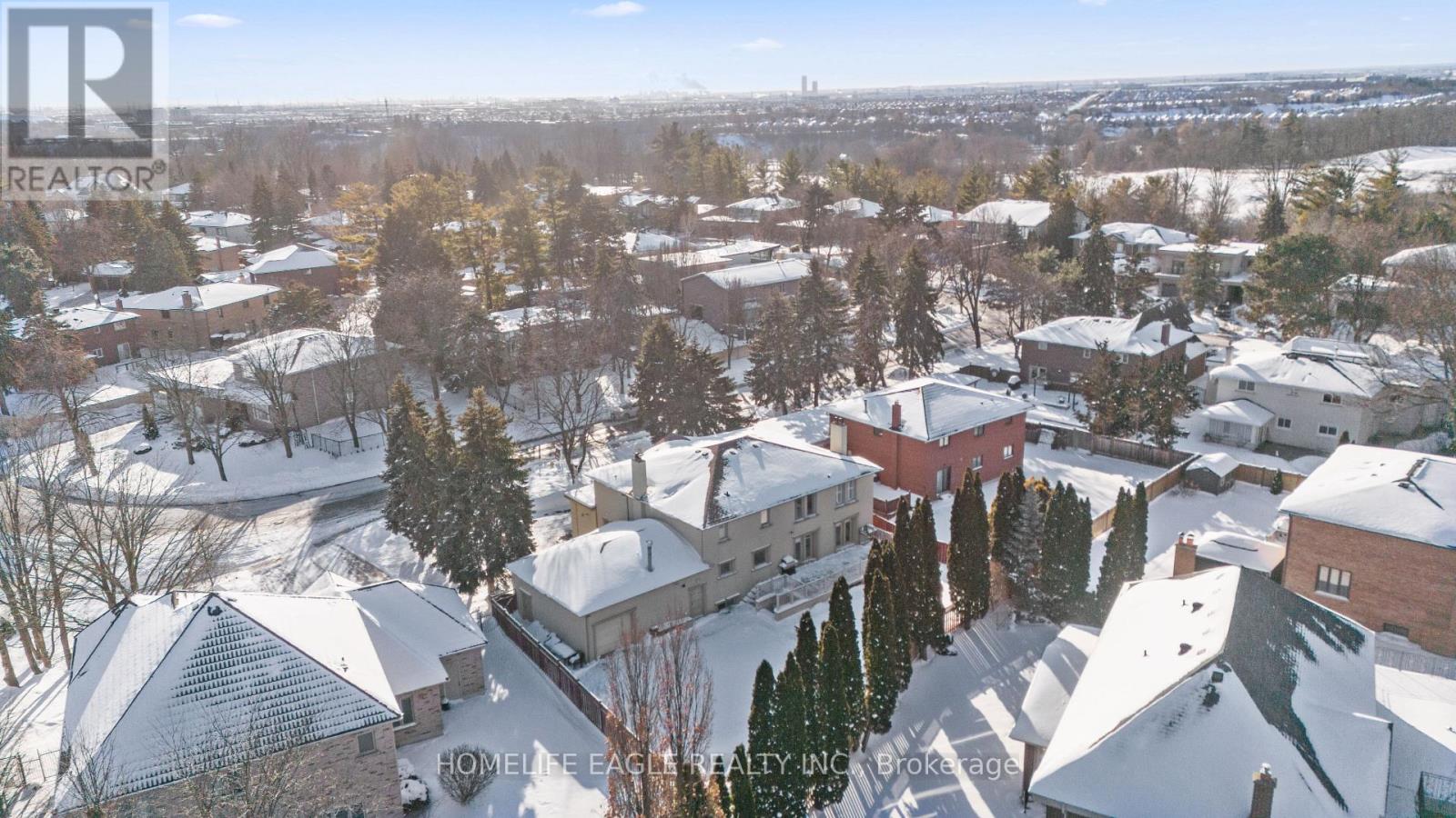27 Dorwood Court, Vaughan, Ontario L4L 1M9 - Photo 32 - N12743514