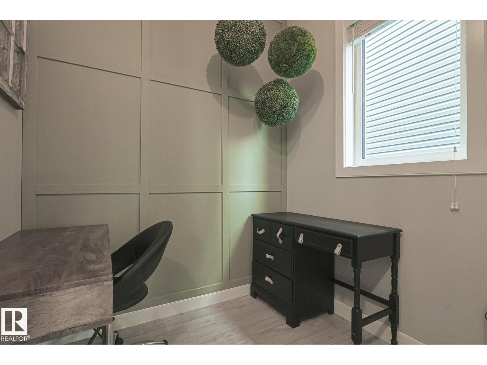 2011 201 St Nw, Edmonton, Alberta  T6M 0X7 - Photo 5 - E4472022