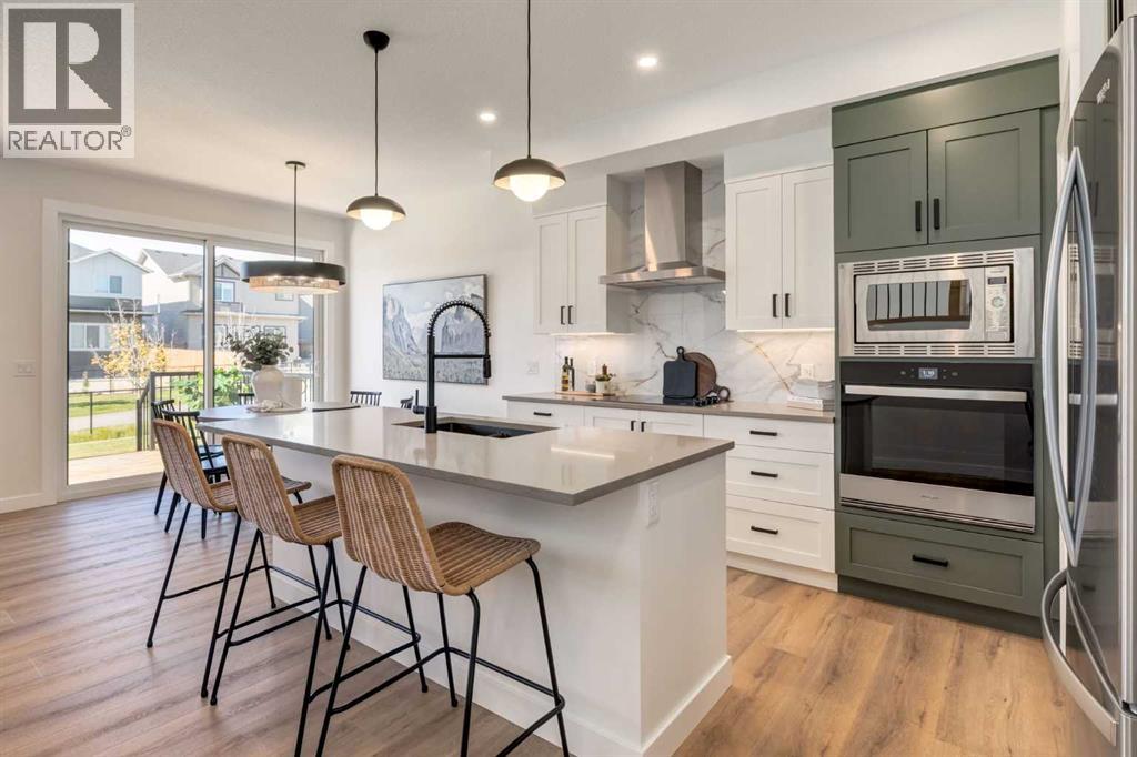 128 Quartz Crescent, Cochrane, Alberta  T4C 3G2 - Photo 4 - A2282107