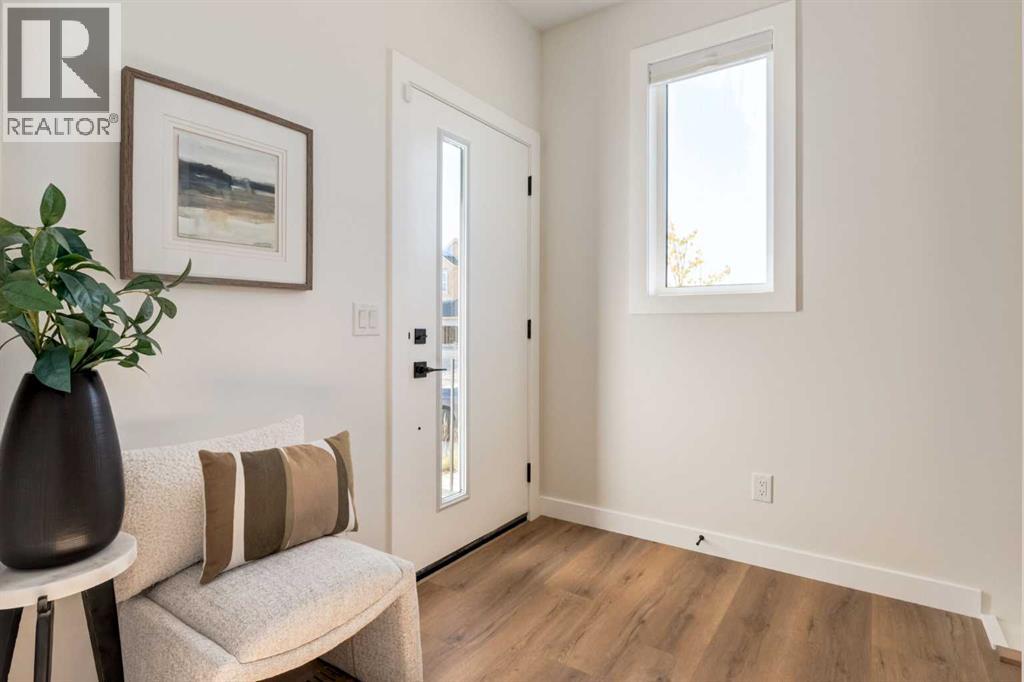 128 Quartz Crescent, Cochrane, Alberta  T4C 3G2 - Photo 2 - A2282107