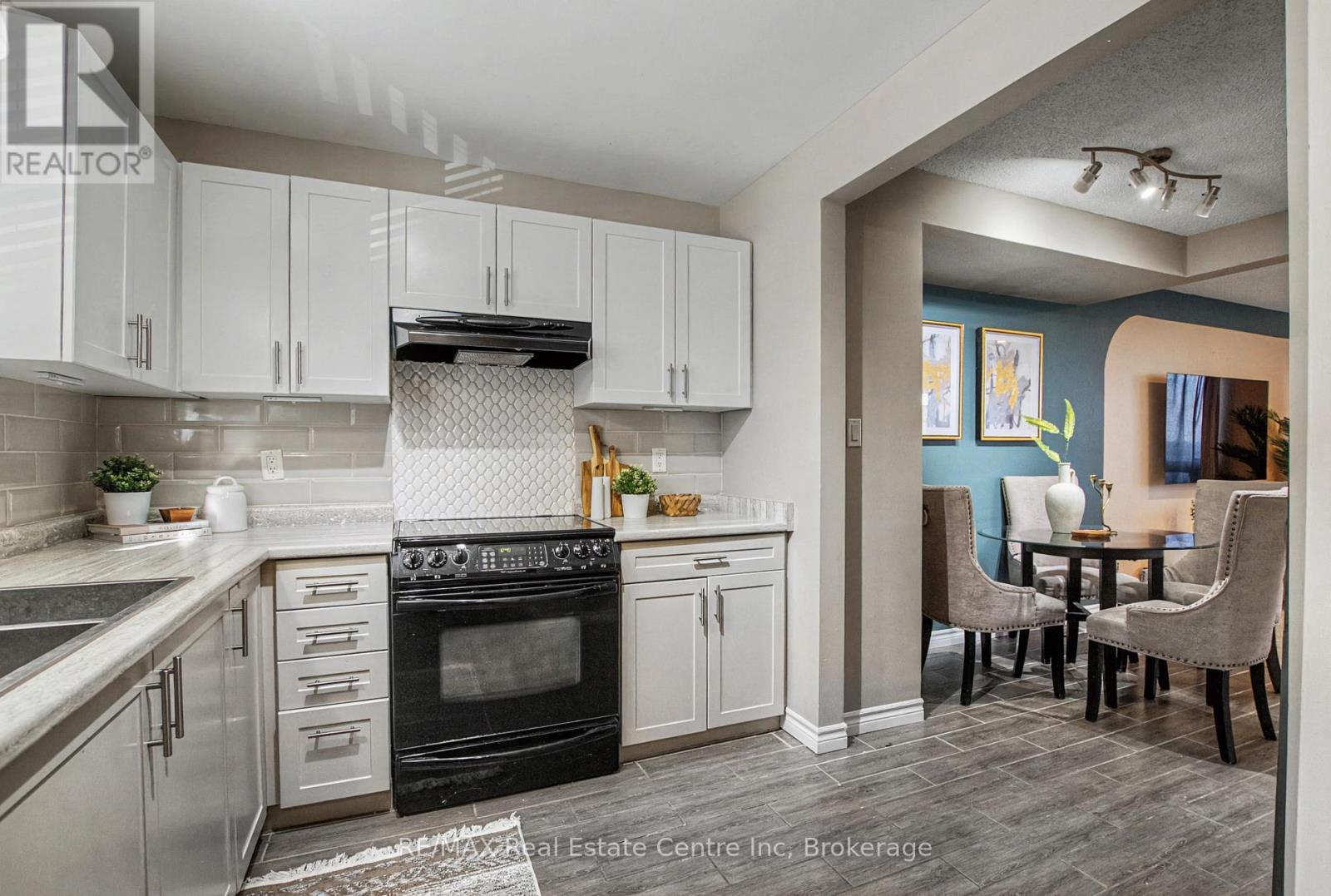 39 - 175 Cedar Street, Cambridge, Ontario  N1S 4X9 - Photo 13 - X12753178